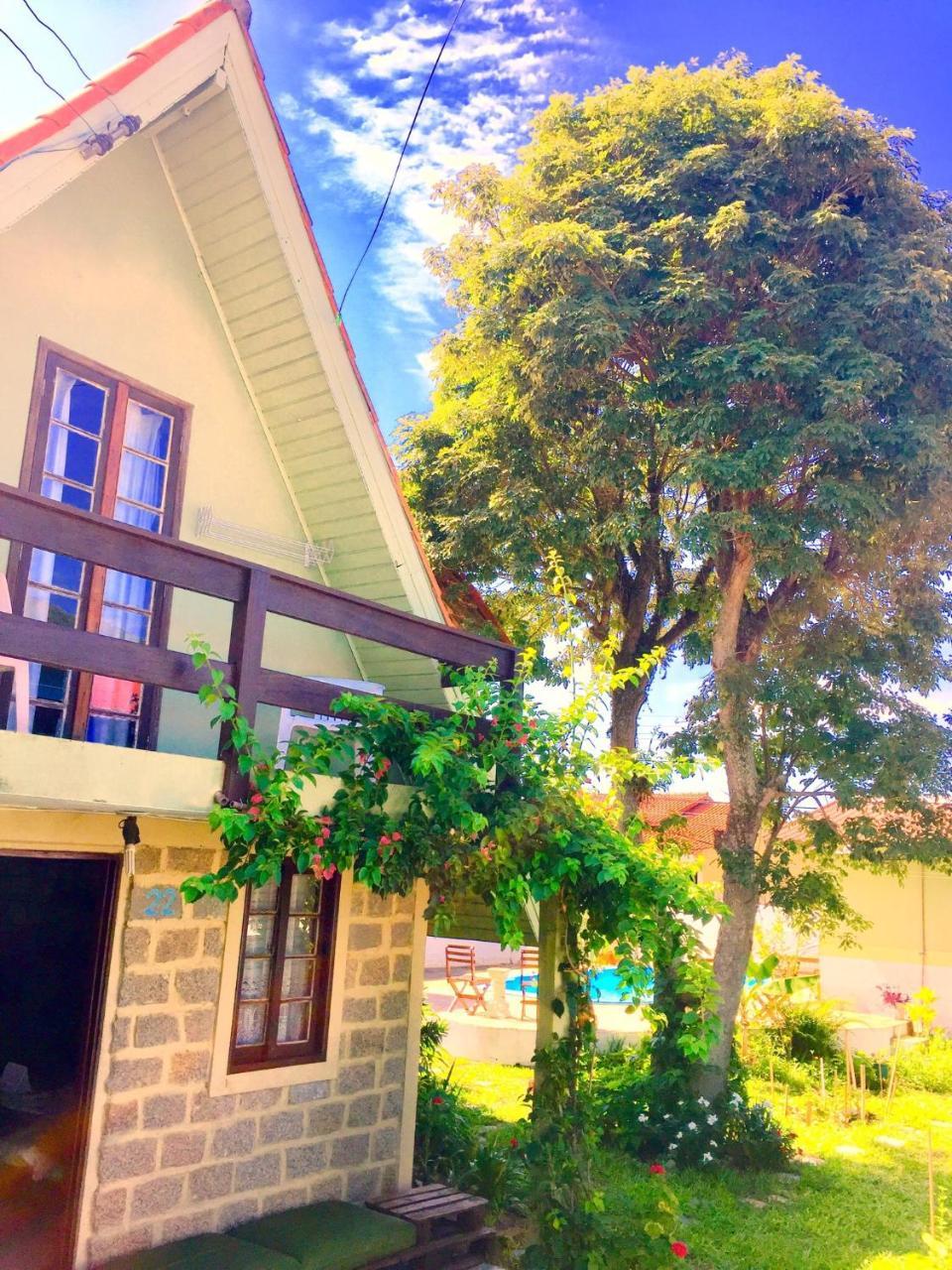 Hostel Mueller Na Praia De Mocambique Флоріанополіс Екстер'єр фото